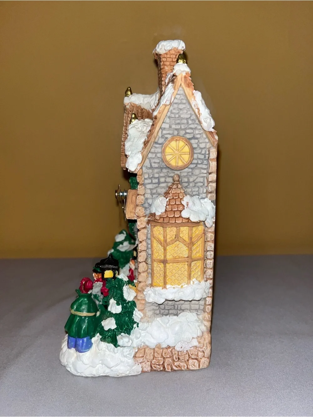 Vintage 1996 Victorian Style Avon Holiday Melody Christmas Clock Tested/Works